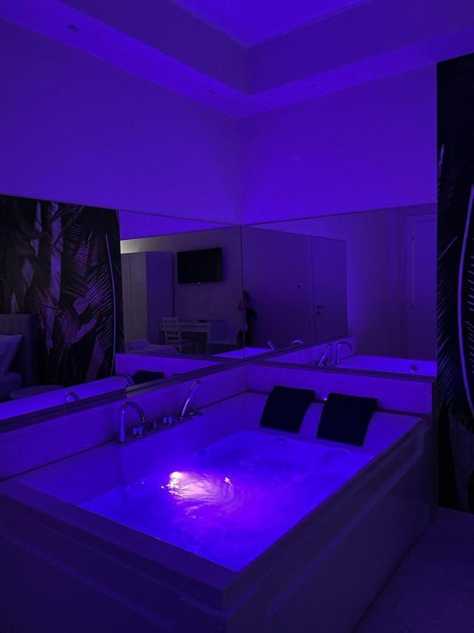 Suite 55 In Centro Trani Exterior photo
