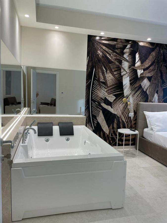 Suite 55 In Centro Trani Exterior photo
