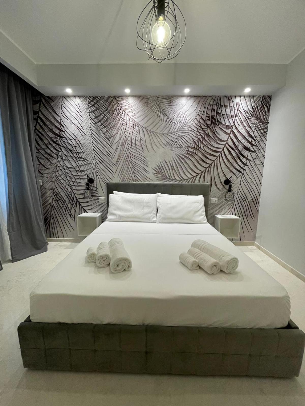 Suite 55 In Centro Trani Exterior photo